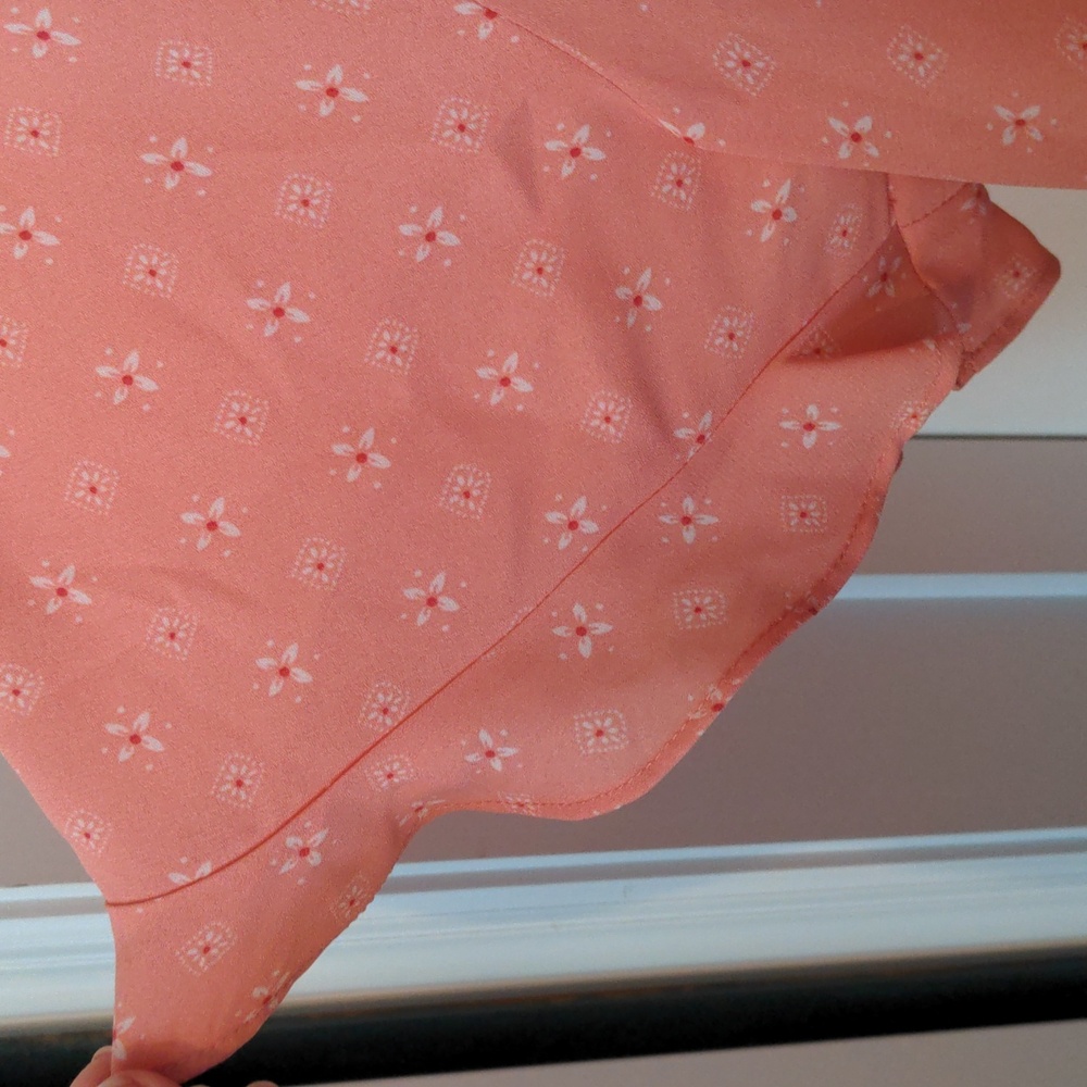 Women's Peach Tie-Neck Short Sleeve Top - Picture 5 of 7